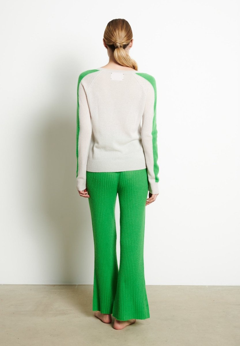 Pull col V cachemire gris perle/vert pomme femme - RIA 1-3