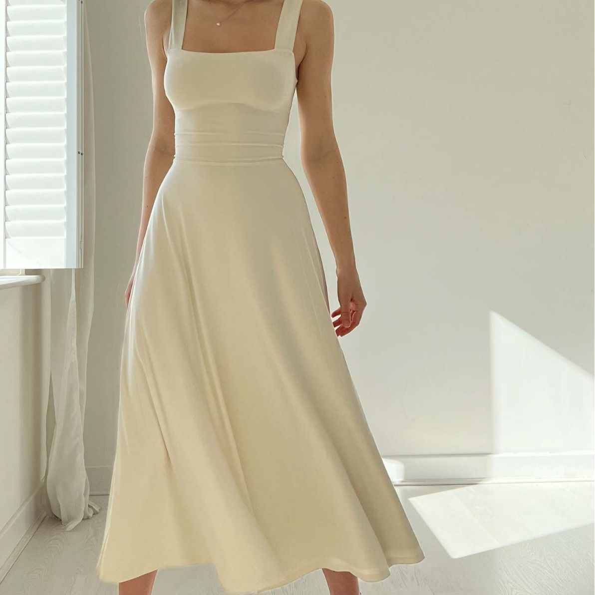 Ksenia™ | Robe Élégante et Confort Moderne - Molinse