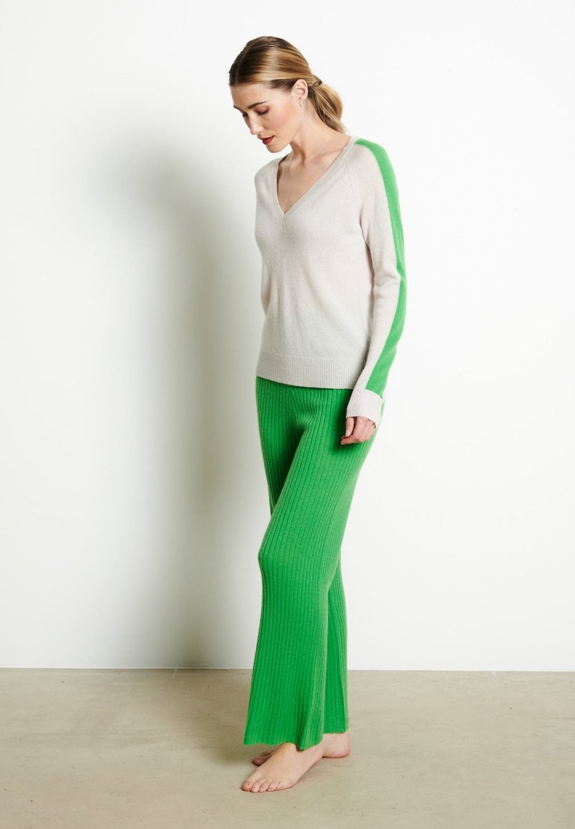 Pull col V cachemire gris perle/vert pomme femme - RIA 1-4